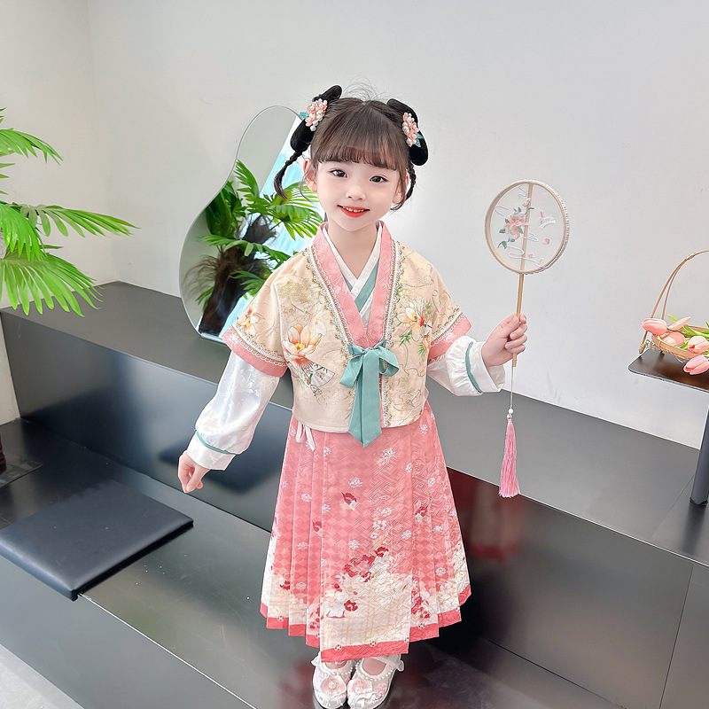 Girls' Hanfu Autumn Outfit: Children's Ethnic-Style Ma Mian Skirt, High-End Tang Dynasty Wear, Delicately Fairy-Like Ruqun Dress, Mid-Autumn Festival Ancient-Style Suit in Ming Dynasty Style