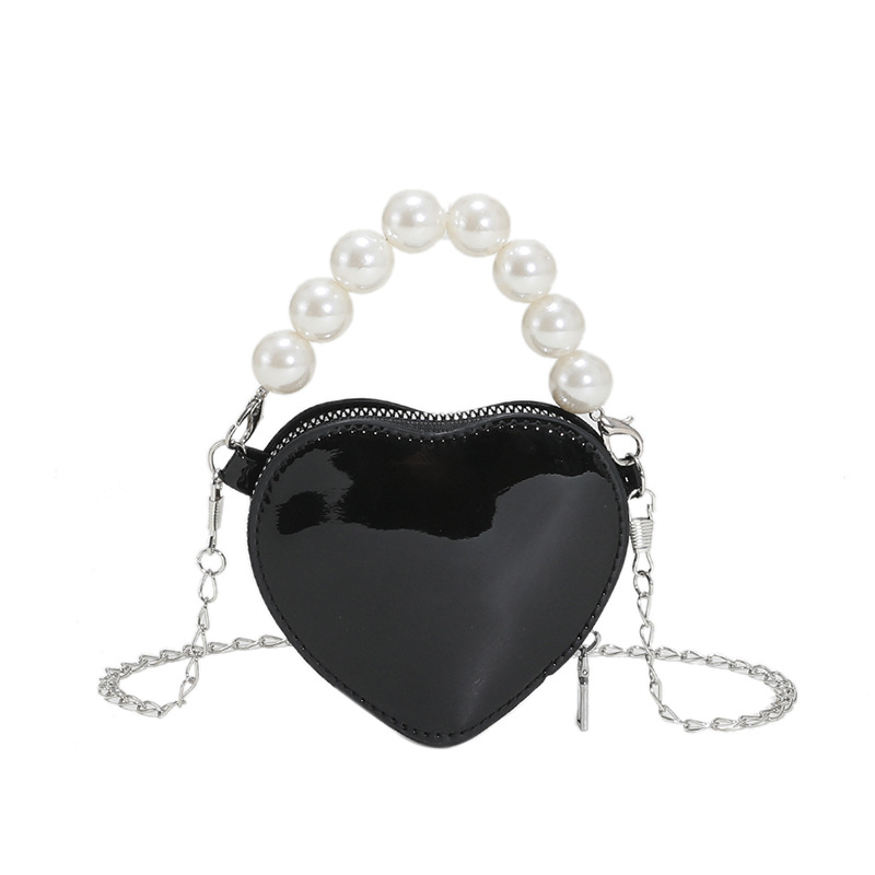 Bolsa mini retrô moderna para mulheres, nova moda verão 2022, bolsa transversal de ombro em formato de coração com corrente de pérolas, elegante e estilosa._voghion.com