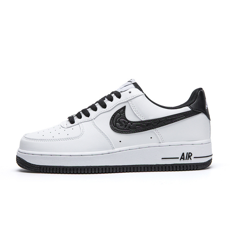 빈 낮은 흑백 검정