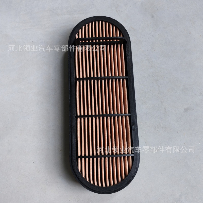Air Filter P608675 Air Filter Element P606121 87720898 84392297 F071909