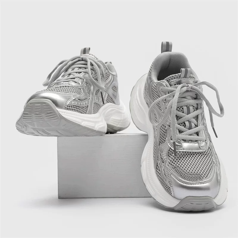 Пары — модная нишевая сетчатая дышащая обувь Dad Shoes, прямые поставки с фабрики для женщин и не только летом, новые толстоподошвенные спортивные кроссовки