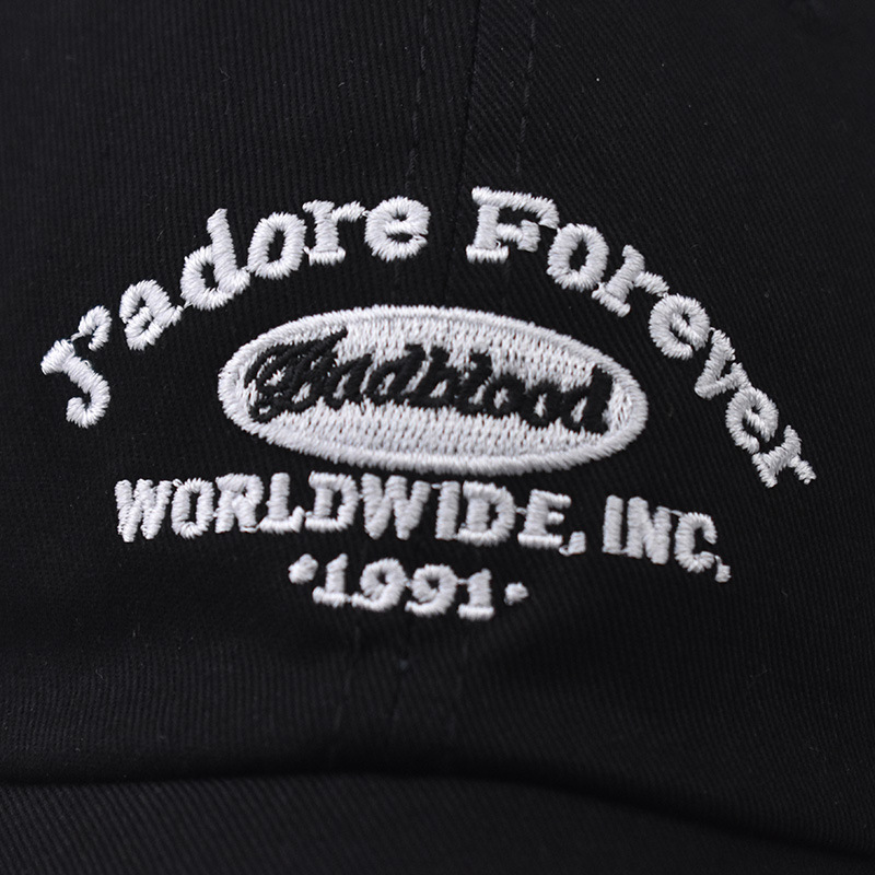 Nueva letra pequeña de algodón bordado sombrero de béisbol para hombres y mujeres sombrero al aire libre estilo coreano carta personalizada gorra de pico