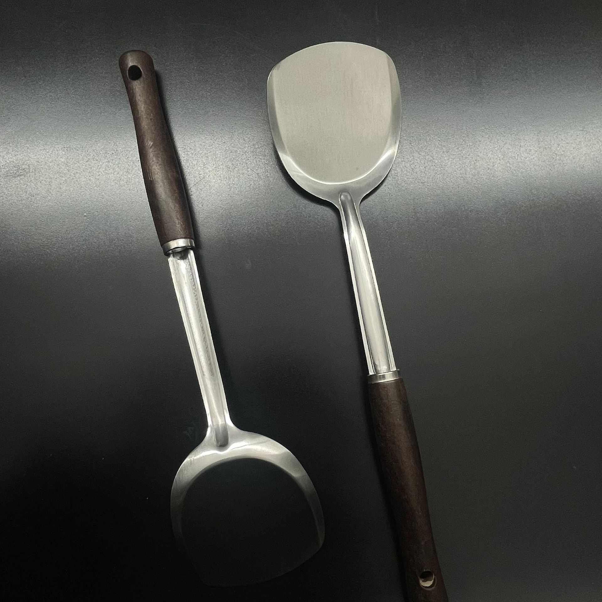 Paleta pequeña con mango de madera, cocina, olla pequeña para el hogar, pala pequeña especial, mini pala pequeña de cocina resistente a altas temperaturas de acero inoxidable