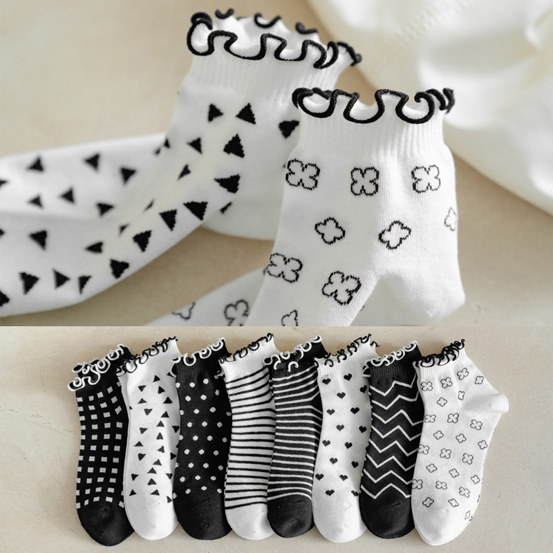 船襪女士棉春夏新品2021黑白條紋愛心木耳邊寬松短襪子批發socks