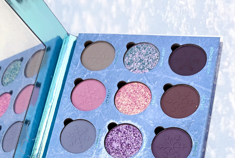 Cross-border cosmetic eyeshadow export 18-color palette FDA standard color customization, OEM processing for new foreign trade styles undefined