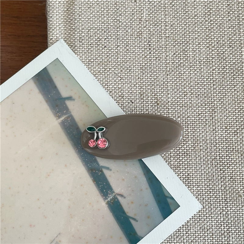 8g Weight Hair Clip Hair Accessories Type 1 Piece Quantity Casual, Daily Occasion Alloy, Plastic, Rhinestone Material Cherry Pattern All Seasons Season Women's Gender Cute, Lady Style Cute Lady Women's Cherry Alloy Plastic Rhinestone Hair Clip 9