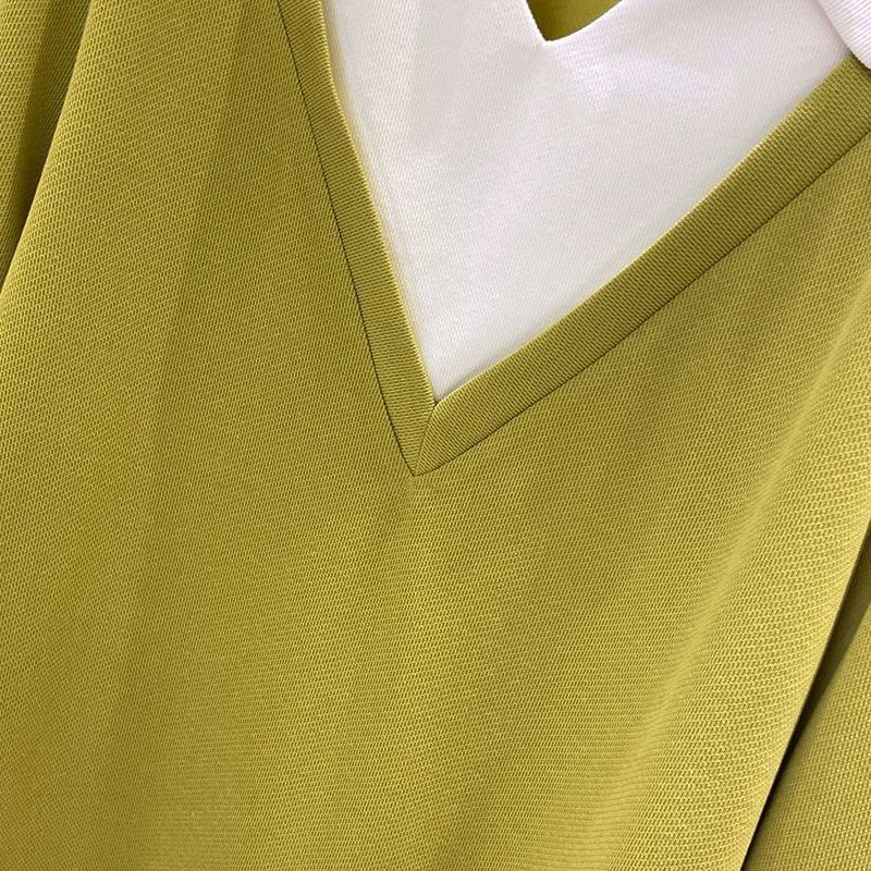Plus Size Layered Polo Shirt – Slimming Long Sleeve Mock Two-Piece Top For Women (Green/Black, L-4XL, Up To 300lbs)_ecoleips.com