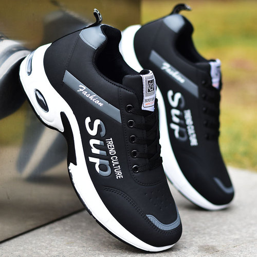 Wholesale Men's Leather Waterproof Sports Shoes, New Style Fashion Student Running Shoes, Casual White Shoes for Men