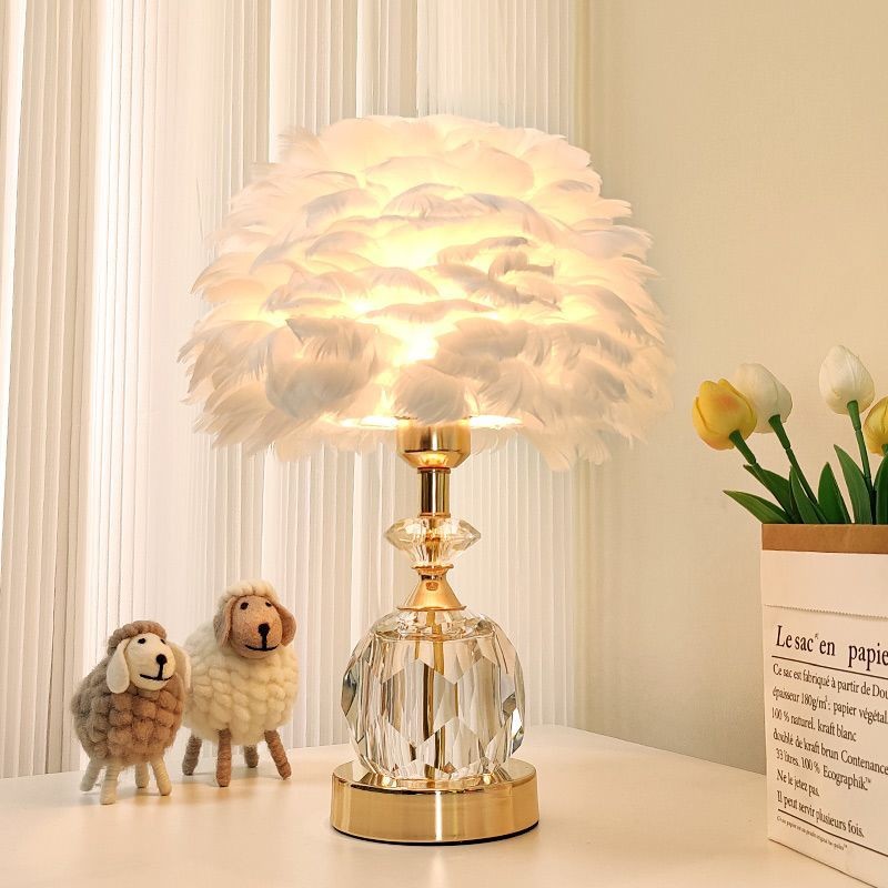 Crystal Feather Table Lamp Bedroom Nordic Ins Girly Romantic Light Luxury Simple Wedding Warm Bedside Lamp Night Light
