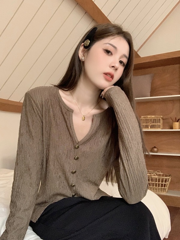 大码纹理感V领长袖正肩女T恤小众设计秋款百搭小衫胖mm显瘦上衣女|undefined