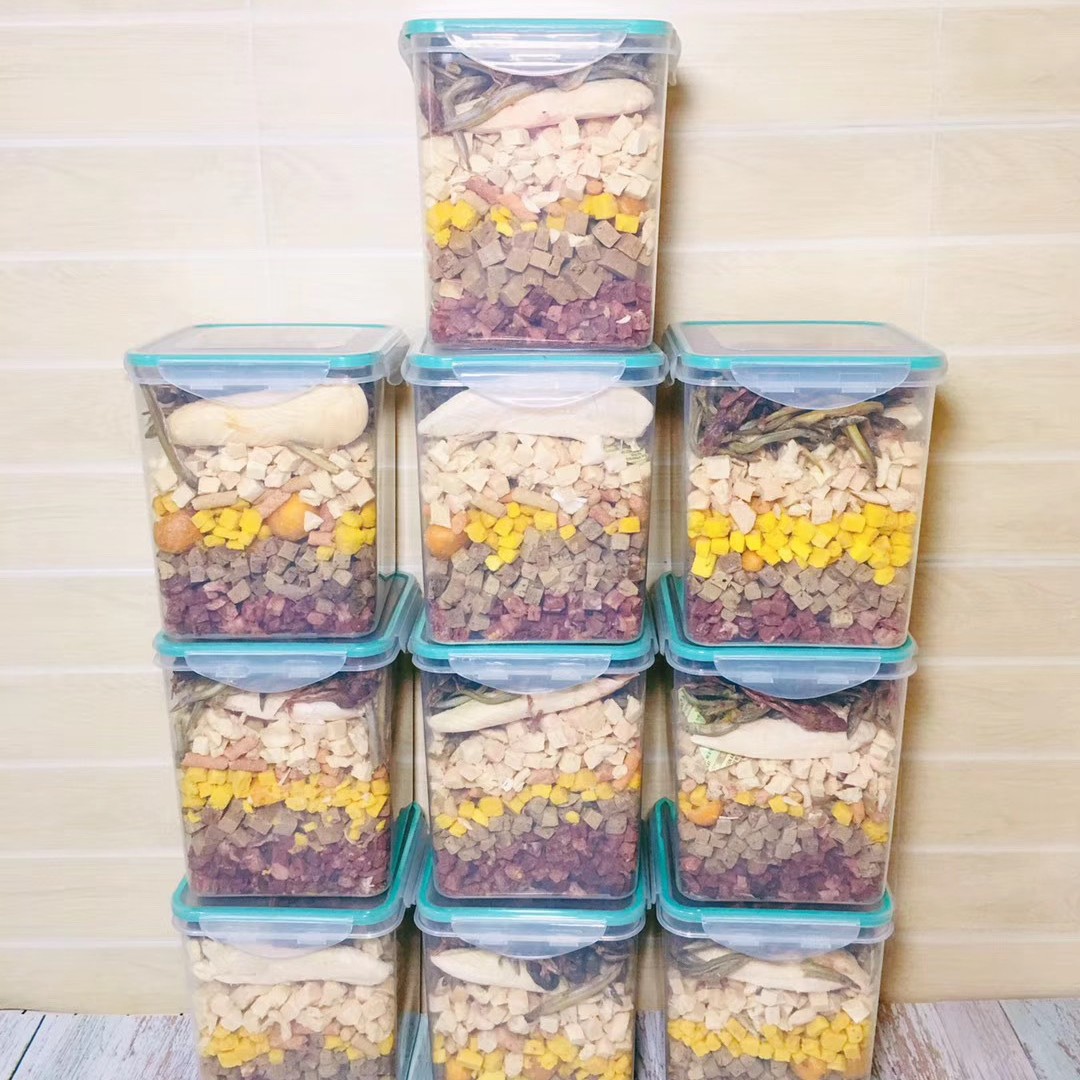 厂家供应宠物冻干可装500gf粉剂可装一公斤方形扣盖塑料储物盒