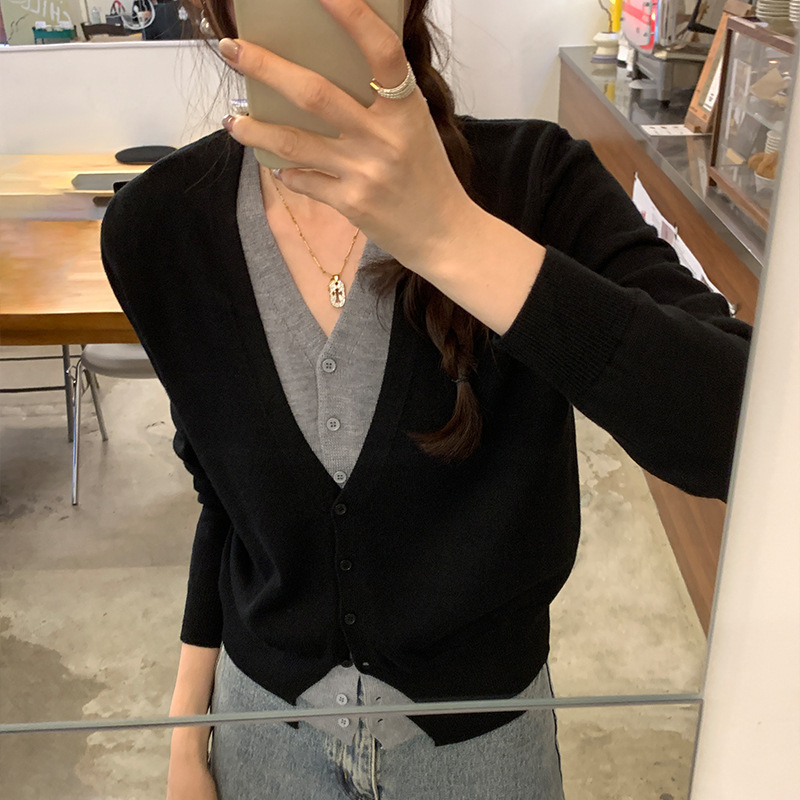 假两件V领针织开衫2025秋冬女设计感小众法式宽松短款长袖上衣潮|undefined