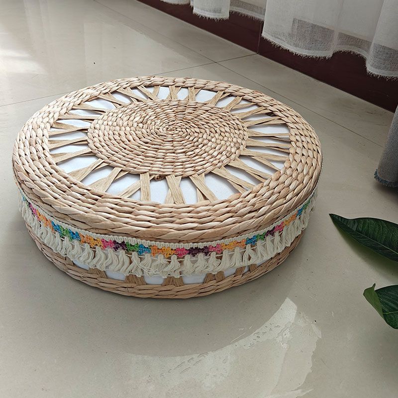 Estuilla de futón de paja artesanal nórdica en el suelo de estilo tatami japonés estuilla de ventana flotante doméstica adorando al budismo estuilla de meditación