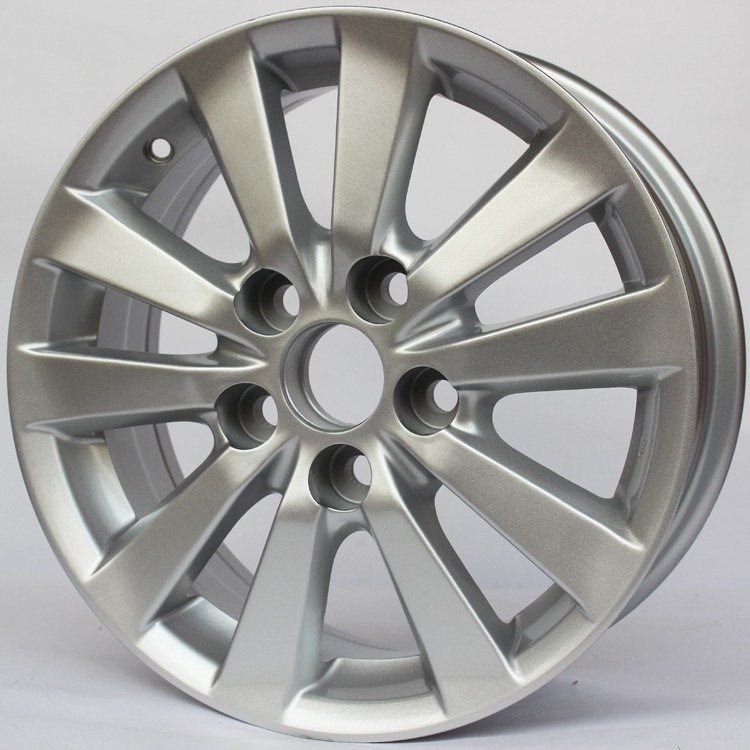 Suitable for Toyota Corolla wheel hub 15 inch 16 inch 17 inch Lei Ling Shuangqing aluminum steel ring 17 original replacement