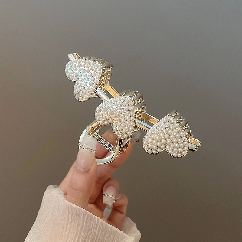 43g Weight Hair Claws Hair Accessories Type 1 Piece Quantity Daily Occasion Alloy Material Heart Shape Pattern Women's Gender Sweet Style Women's Sweet Heart Shape Alloy Hair Claws 6