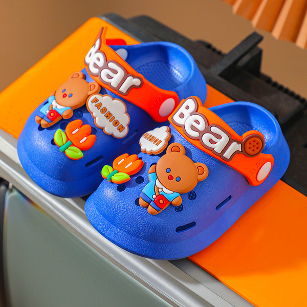 Children's cartoon non-slip Crocs-style slippers for boys for early…