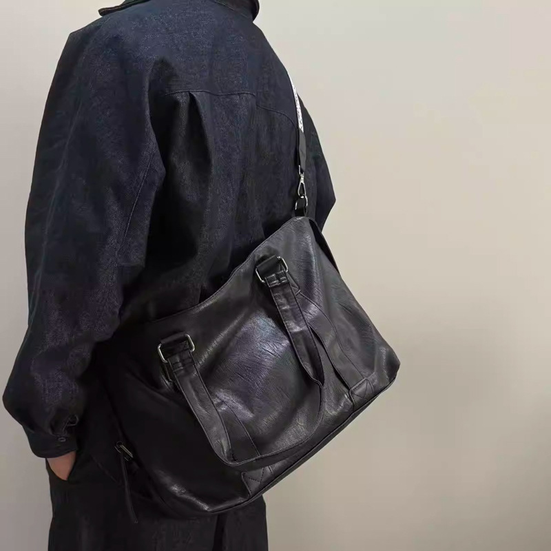 外贸跨境酷潮手提旅行包高级质感大容量韩版托特包单肩斜挎行李包