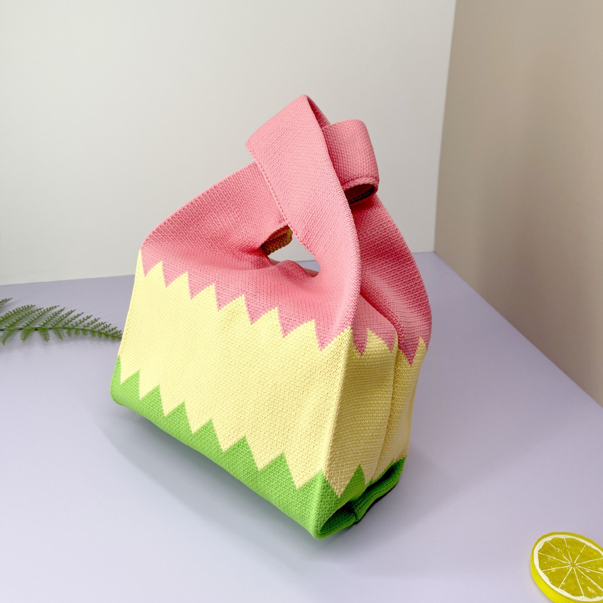 Bolso de mano tejido para embalaje de regalos, bolso tejido con múltiples patrones, estilo ins, bolso tejido para mujer, mini versátil.