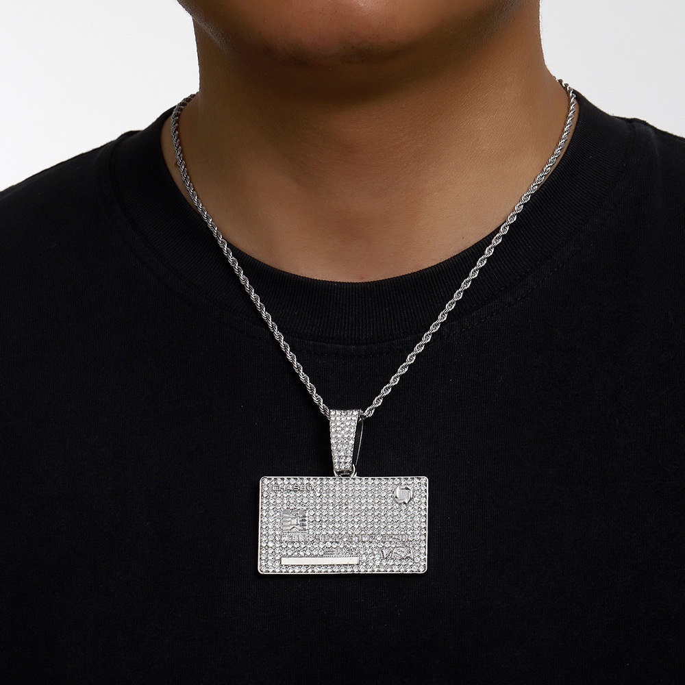 Hip Hop Cross-border europeo y americano de los hombres Hip Hop Full Diamond Aleación Cuadrado Tarjeta bancaria Escudo Cubano Collar Collar Joyas para hombres
