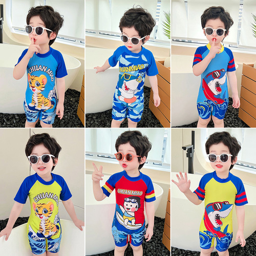 Children's swimsuit, boy's swimsuit, small and medium-sized children's hot spring short-sleeved sunscreen one-piece suit wholesale baby cartoon swimsuit