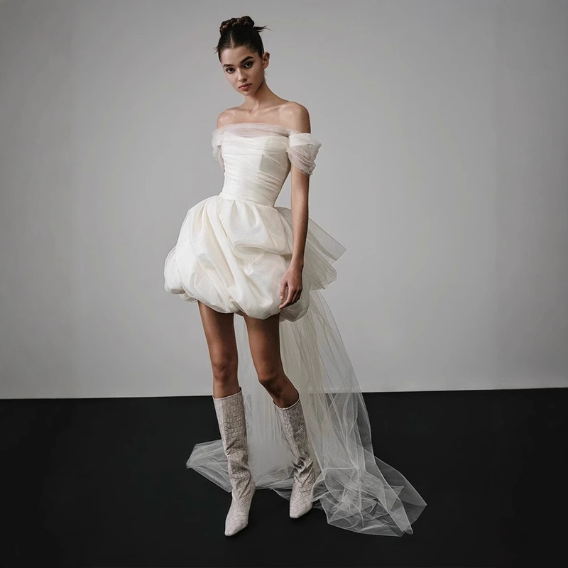 French Off-shoulder Light Wedding Dress High-end Sense Satin License Registration Niche White Short Dress Engagement Little Man