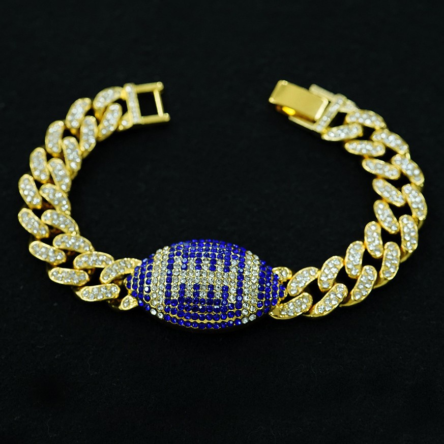 Hip Hop transfronterizo pulsera de aleación de rugby rojo personalidad hombre completo diamante fábrica de pulsera de rugby cubano al por mayor