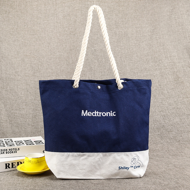 刺绣拼接帆布袋创意款 高档帆布包加印logo 周边购物手提托特包