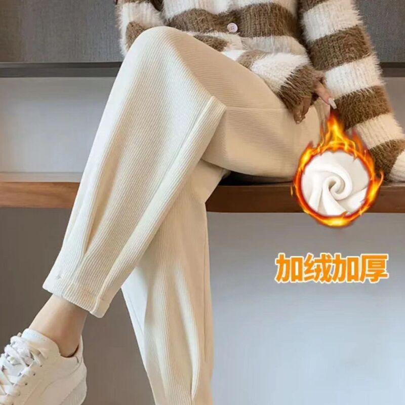 New Autumn and Winter Harem Pants for Petite Women, Thickened Jogger Pants, Loose Versatile Sweatpants, Carrot-Style Cropped Pants New Autumn and Winter Harem Pants for Petite Women, Thickened Jogger Pants, Loose Versatile Sweatpants, Carrot-Style Cropped Pants