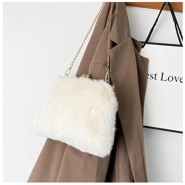 Single-shoulder chain bag, Maomao large-capacity women's bag, new 2022 autumn and winter women's stylish plush hand-held tote bag undefined
