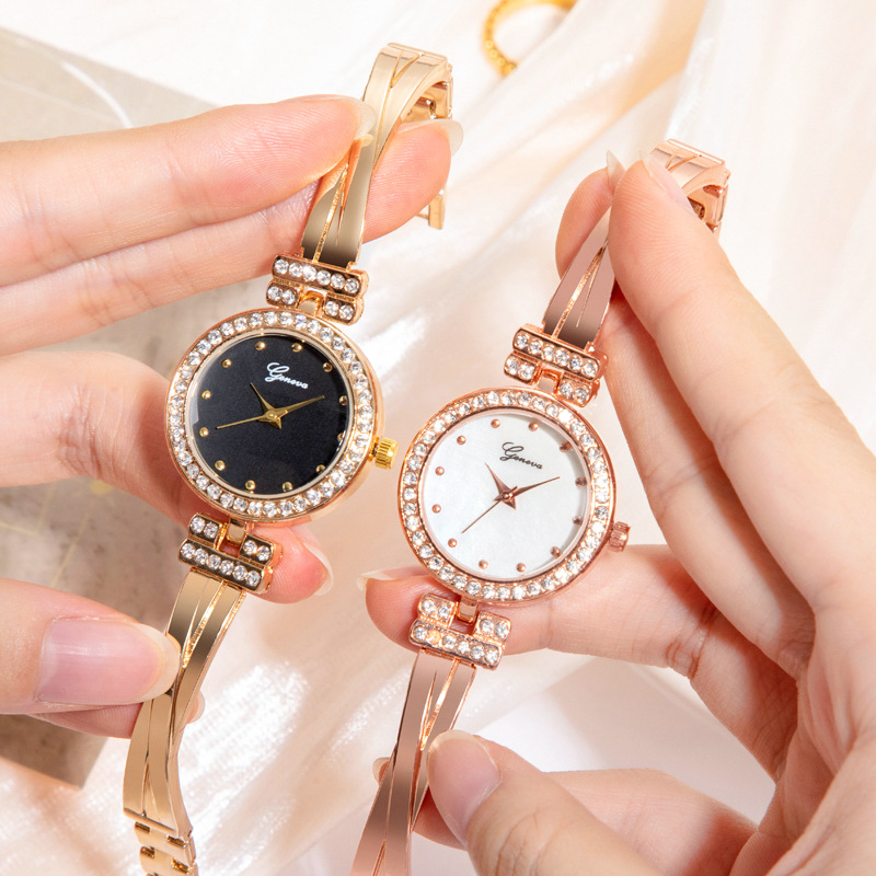 Vintage Style Color Block Jewelry Buckle Quartz Women's Watches display picture 2