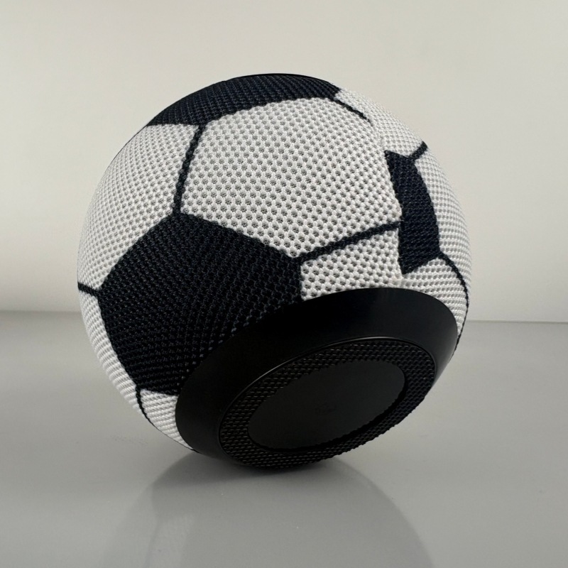Modelo privado transfronterizo de alta gama creativo de la Copa del Mundo de fútbol sonido redondo tela altavoz Bluetooth portátil subwoofer portátil