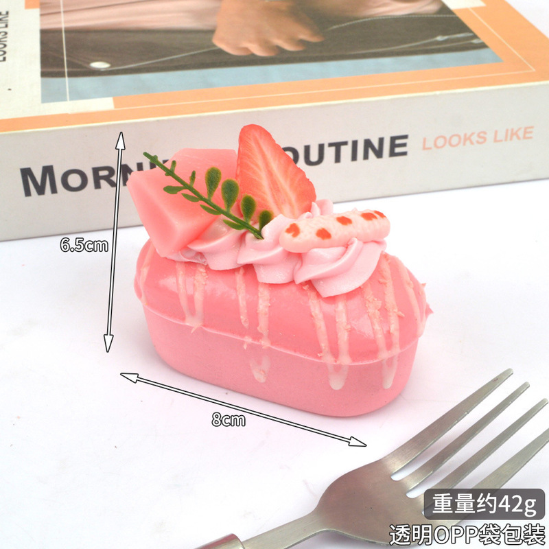 食品冷蔵庫マグネット PU クリームストロベリーケーキマグネット付きケーキルームデザートショップ装飾品冷蔵庫マグネット模擬食品|undefined