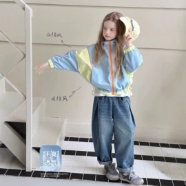 童裤;童套装;普通外套