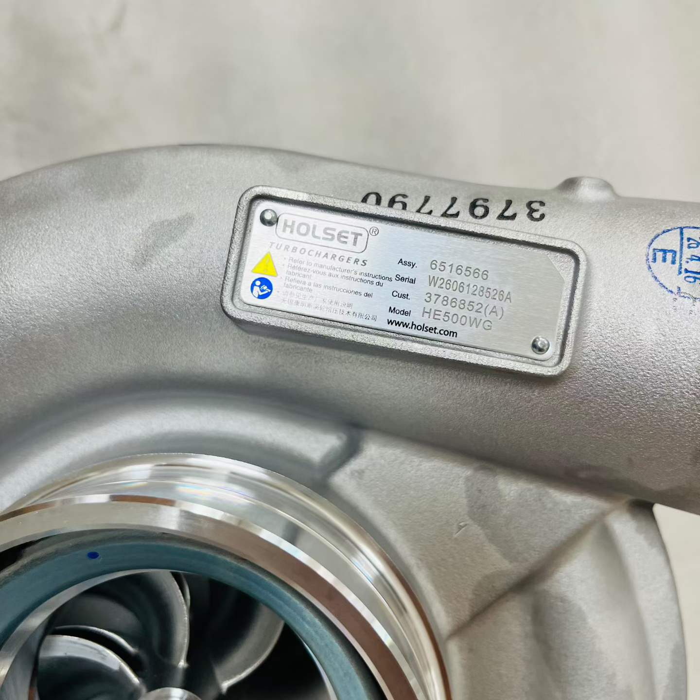 Volvo MD13 engine 3786852 6516566 turbocharger HE500WG