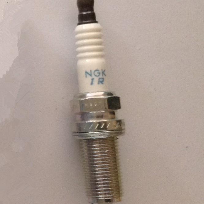 Bobina de encendido 22401-aa750