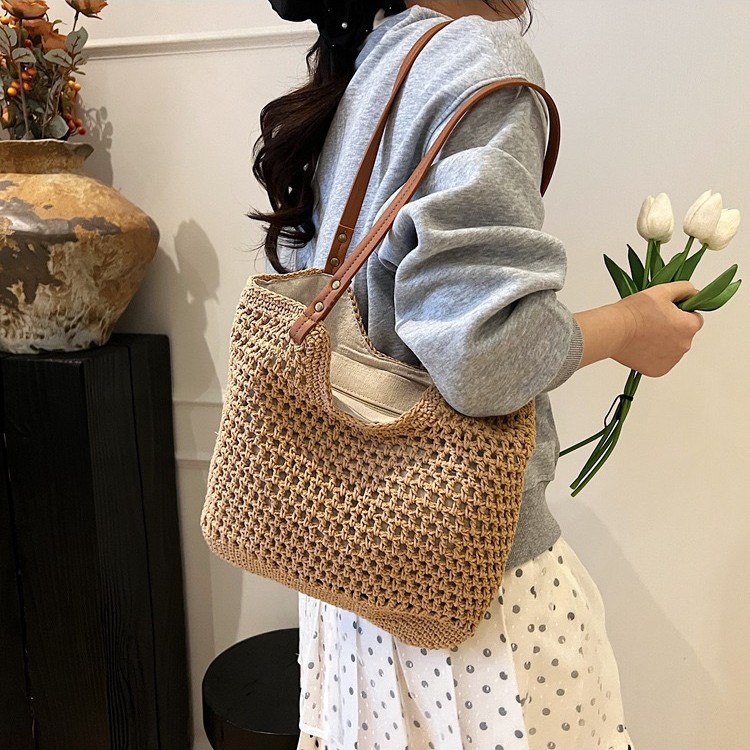 Luxury Hand-Woven Women's Large Capacity Shoulder Bag, Cotton Straw Tote For Vacation And Beach - Thumbnail 2
