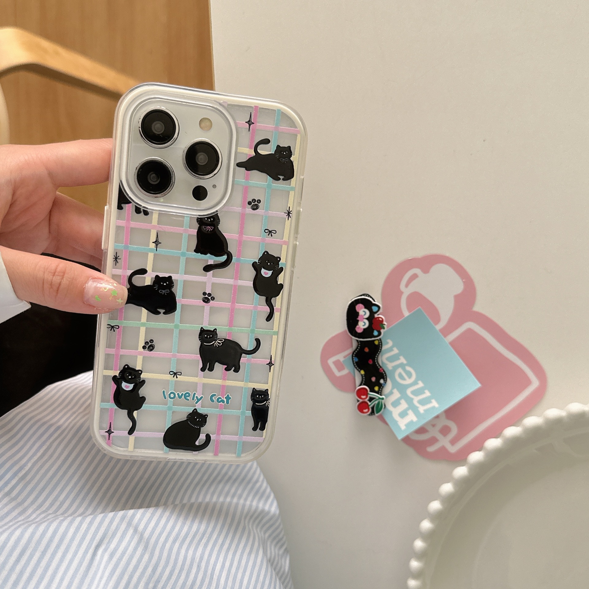 Gato negro a cuadros de color de dibujos animados coreanos para Apple 16ProMax funda para teléfono móvil 15Pro pareja 14/13 nuevo 16