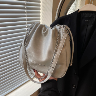 �¿�����ʽ�ް�朗l녶���r�����Æμ�Ҹ�°�С��б���