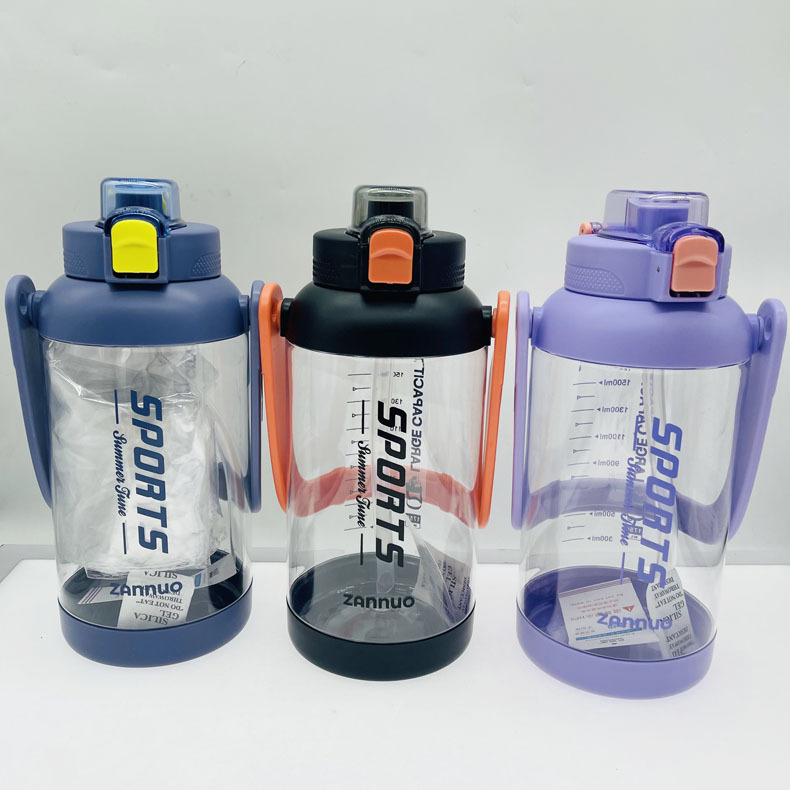 Zanuo espacio taza hervidor portátil 1700ml gran capacidad al aire libre simple contraste color portátil plástico deportes taza de agua