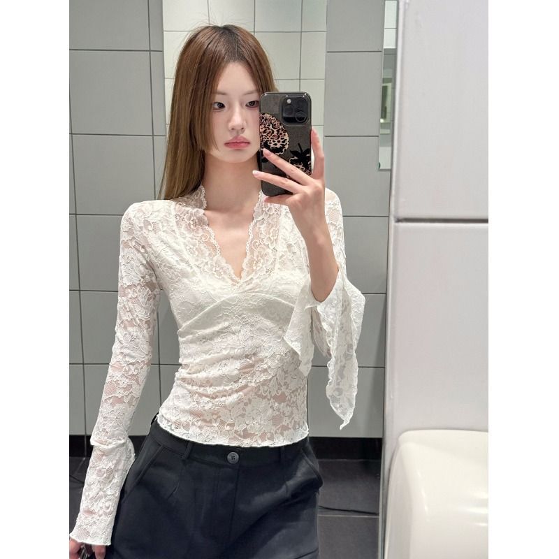 Design Sense Sexy V-neck Lace Shirt Women's Early Autumn Waist Slimming Base Shirt Pure Slim-fit Horn Long-sleeved Top