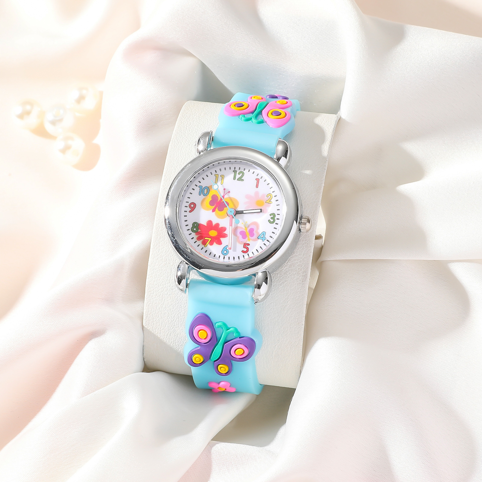 Cute Butterfly Buckle Quartz Kids Watches display picture 9