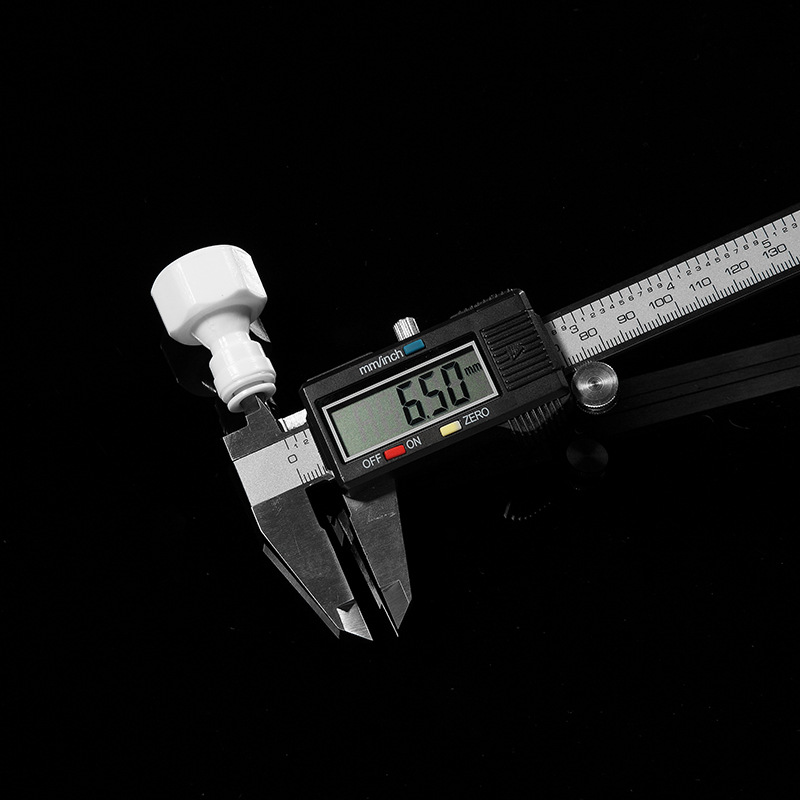 Straight-through 2-punto conector de conversión de purificador de agua 4N2 conector de 4 puntos de rosca interna a su vez 2-Punto de PE tubo purificador de agua boca Accesorios