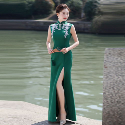 Dark Green lace chinese dresses Long runway cheongsam Chinese Dresses retro Qipao for women girls elegant Chinese wind mother etiquette cheongsam 