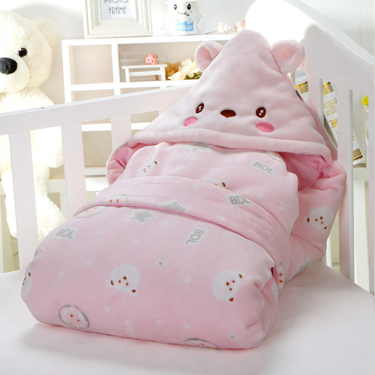 Baby Swaddle Wrap Flannel Autumn and Winter Newborn Sleeping Bag Baby Anti-Jump Coral Wrap Baby Supplies