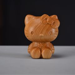 崖柏の木彫りkt猫のハローキティのデスクトップの置物の実木彫刻の包み掛け
