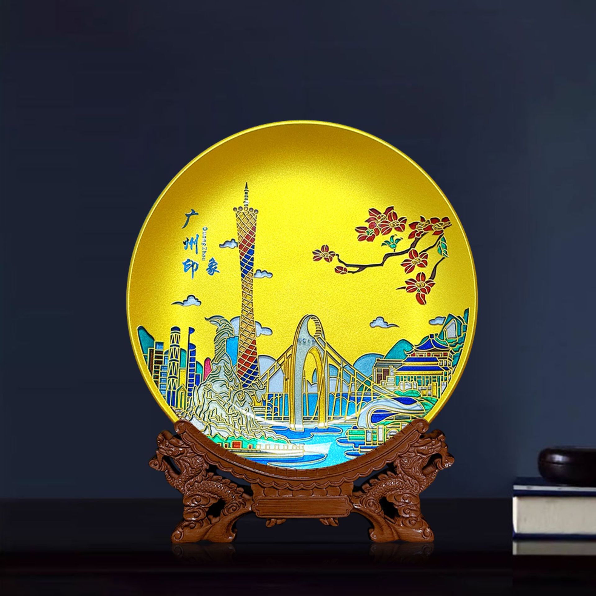 百福十年老店广州印象小蛮腰纪念品晶化玻璃圆盘晶雕礼盘小蛮腰