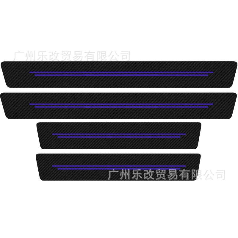 Cuero para automóvil Fibra de carbono Tira de umbral negra Tira anticolisión Etiqueta del automóvil Tira decorativa de la puerta de fibra de carbono Etiqueta adhesiva antipisada Etiqueta decorativa del parachoques trasero image 5