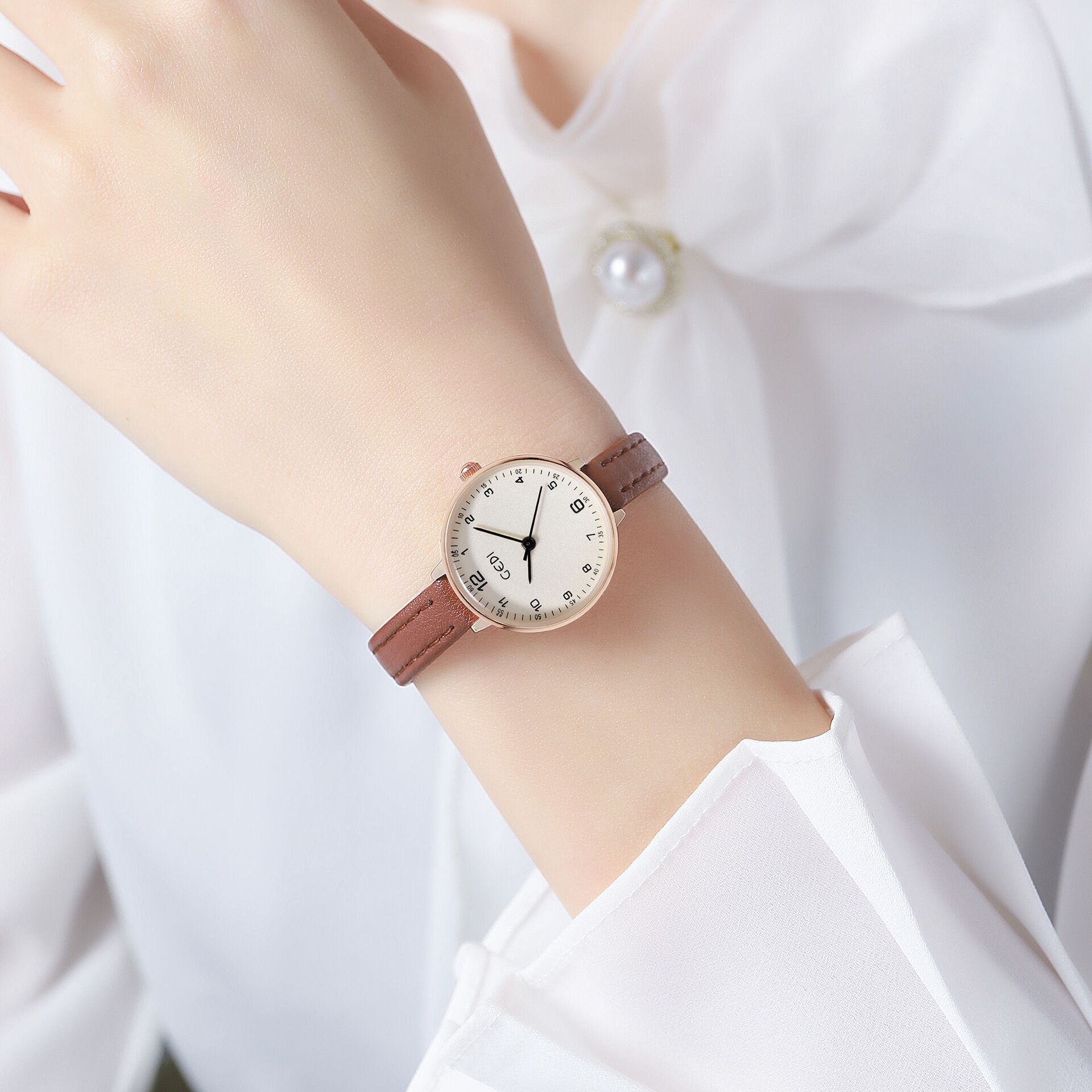 Reloj mujer cuarzo minimalista estilo estudiante moda casual_voghion.com