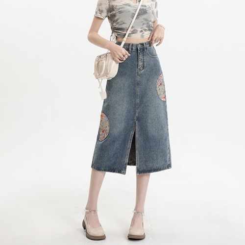 National style embroidered retro denim skirt for women spring and summer new high waist mid-length skirt slit design hip-hugging skirt