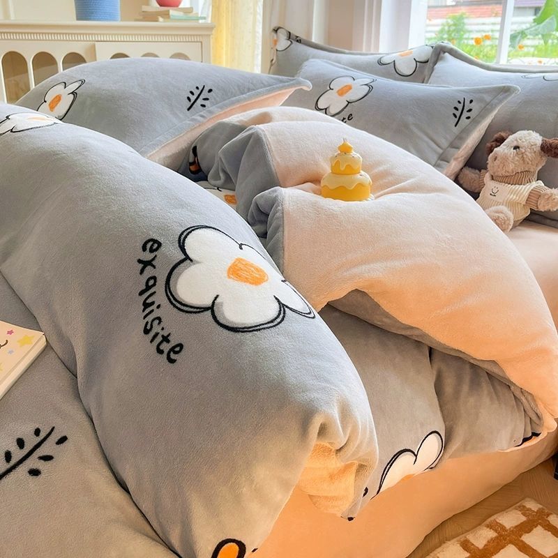 Invierno leche de cama de terciopelo de cuatro piezas doble cara terciopelo de brida gruesa sábanas de terciopelo de coral cubierta de colcha cubierta de tres piezas